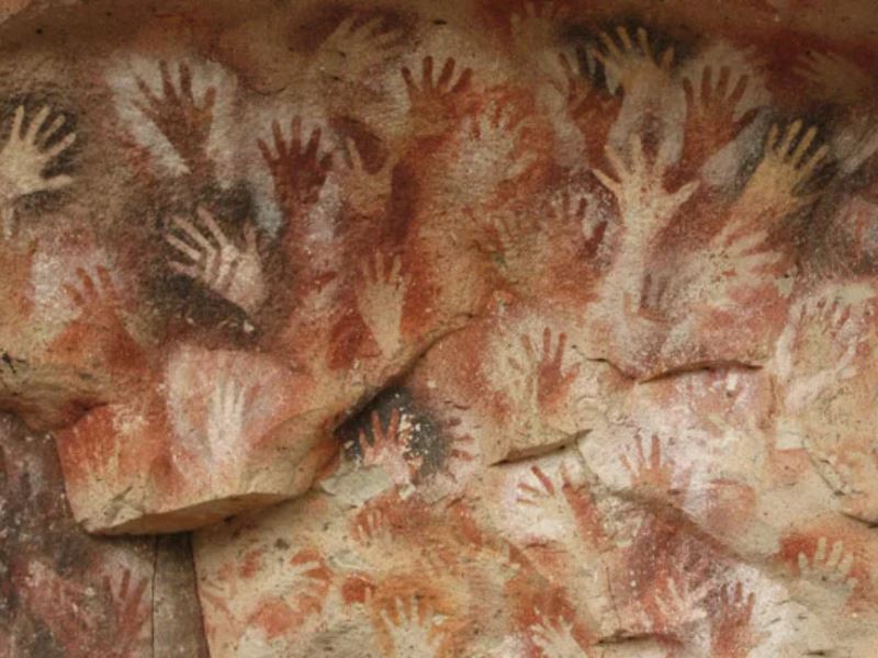 Human figures on Nyero Rock